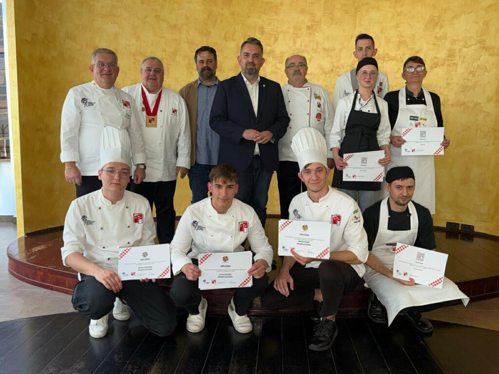 Bb4ddc24 5d11 4741 B6b9 C8e95b328528