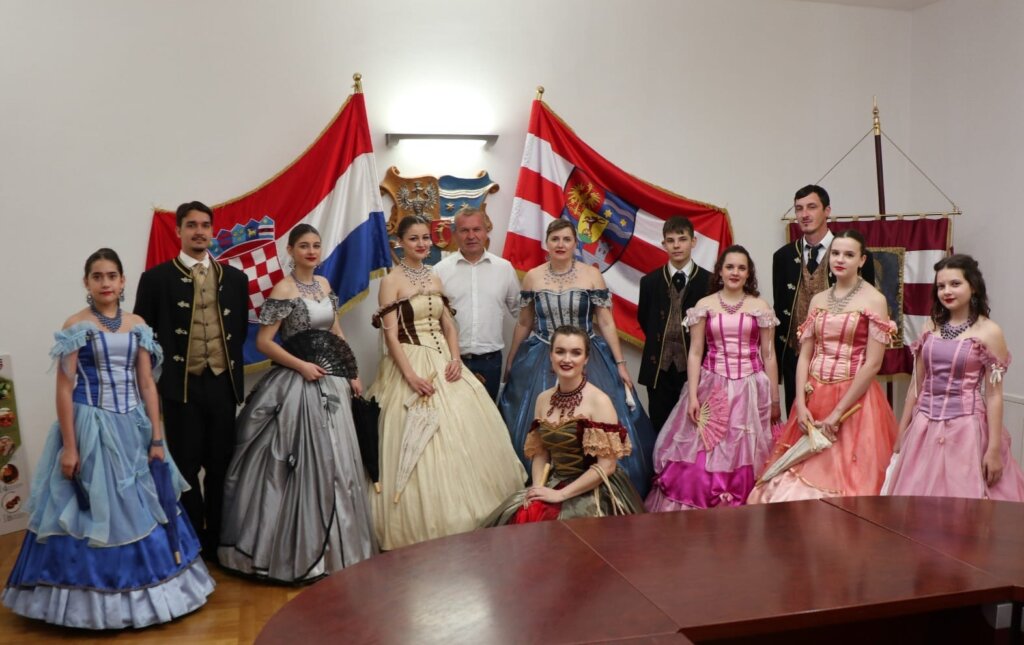 Be4d7d14 2cf9 4b3e Aee1 79f2f536b83a