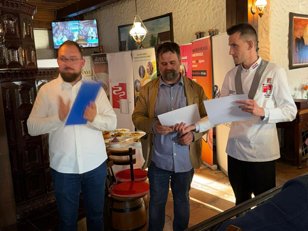 Cc0d164d A4a2 449a 82eb F163e3121b00