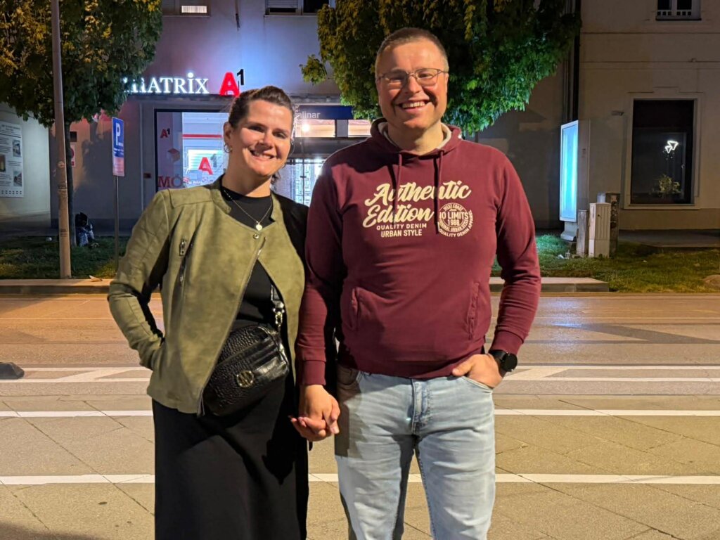 Dbc992f4 669f 4de9 Af45 C45ef97d2e5b