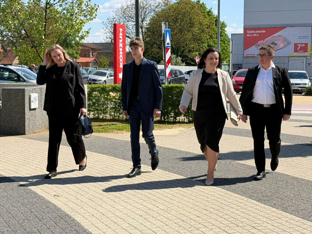 đurđevac Svečana Sjednica0ace9378 71af 4a99 9441 0498c39edd07 (12)