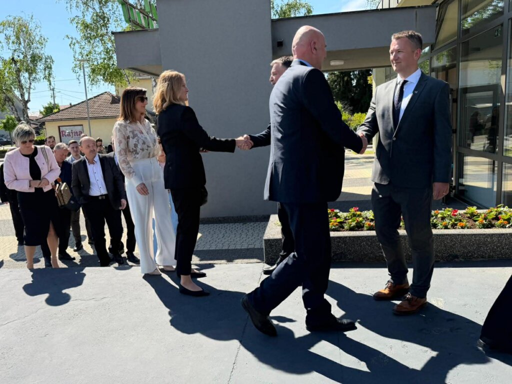 đurđevac Svečana Sjednica0ace9378 71af 4a99 9441 0498c39edd07 (30)