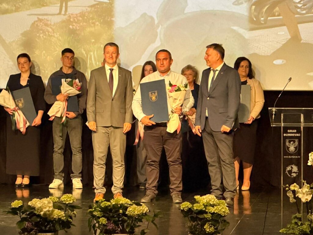 đurđevac Svečana Sjednica0ace9378 71af 4a99 9441 0498c39edd07 (35)