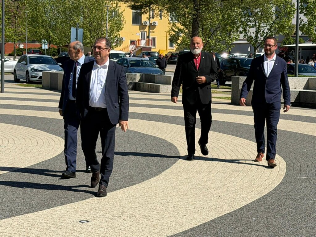 đurđevac Svečana Sjednica0ace9378 71af 4a99 9441 0498c39edd07 (59)