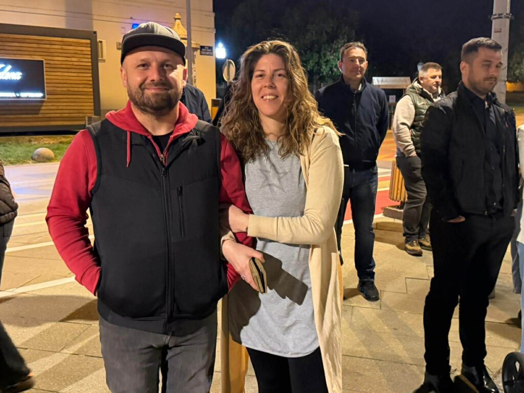 Ed8a8b74 F8bd 4ac6 B39a 1a1630db3bf0