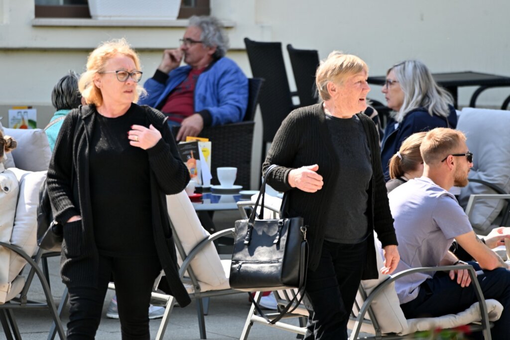 Ff4231f0 7f69 4109 A61b 47e2de2bf3db