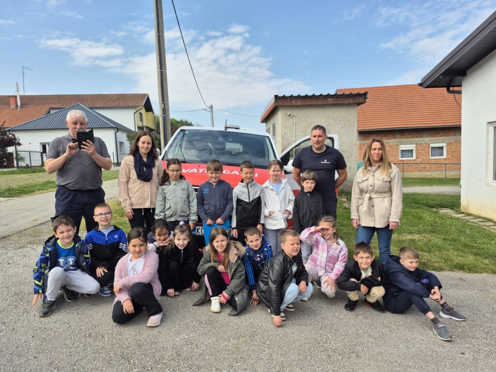 Posjet Učenika Dvd U Starigrad (16)