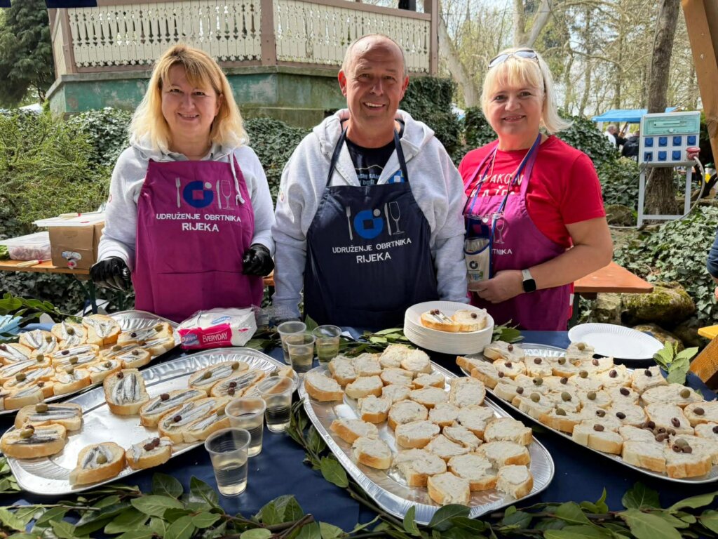 Tradicija Naših Starih Kc (18)