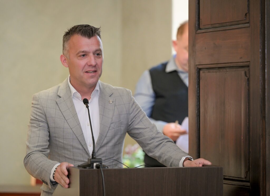 Umirovljenici Zlatna Dob Svjetska Zdravstvena Travanj 2026 (10)