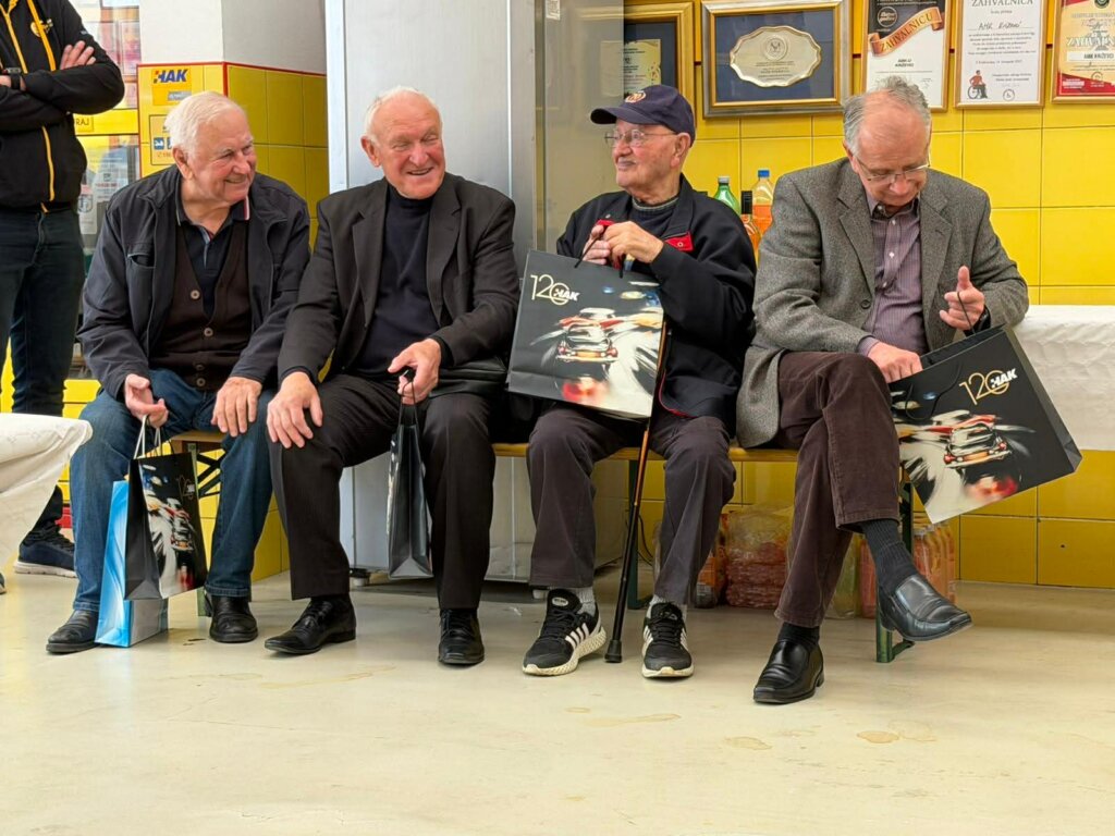 Zlatne Godine Amk (11)