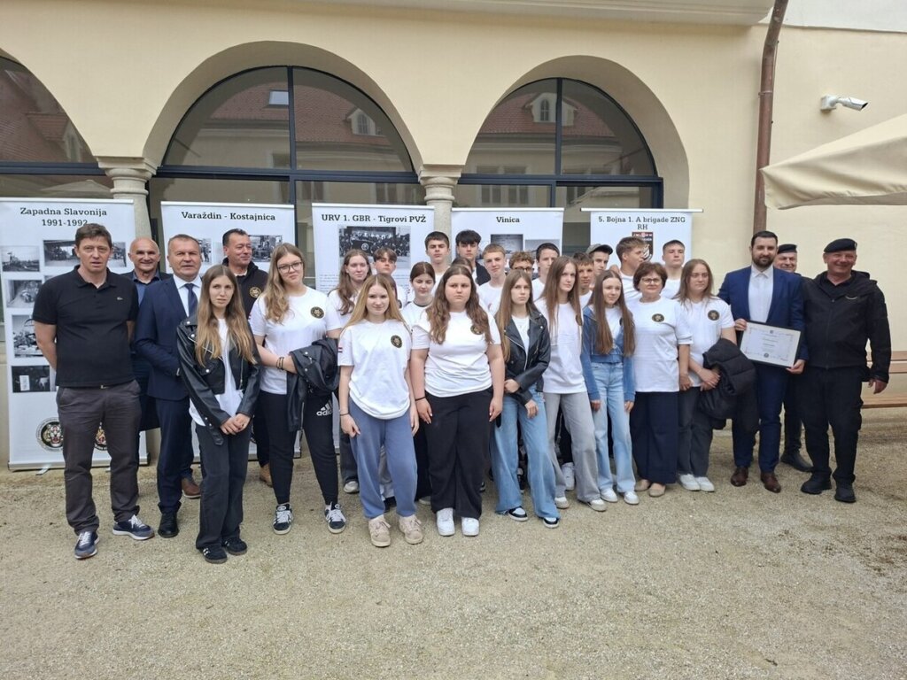 2 Tigrovi (21)