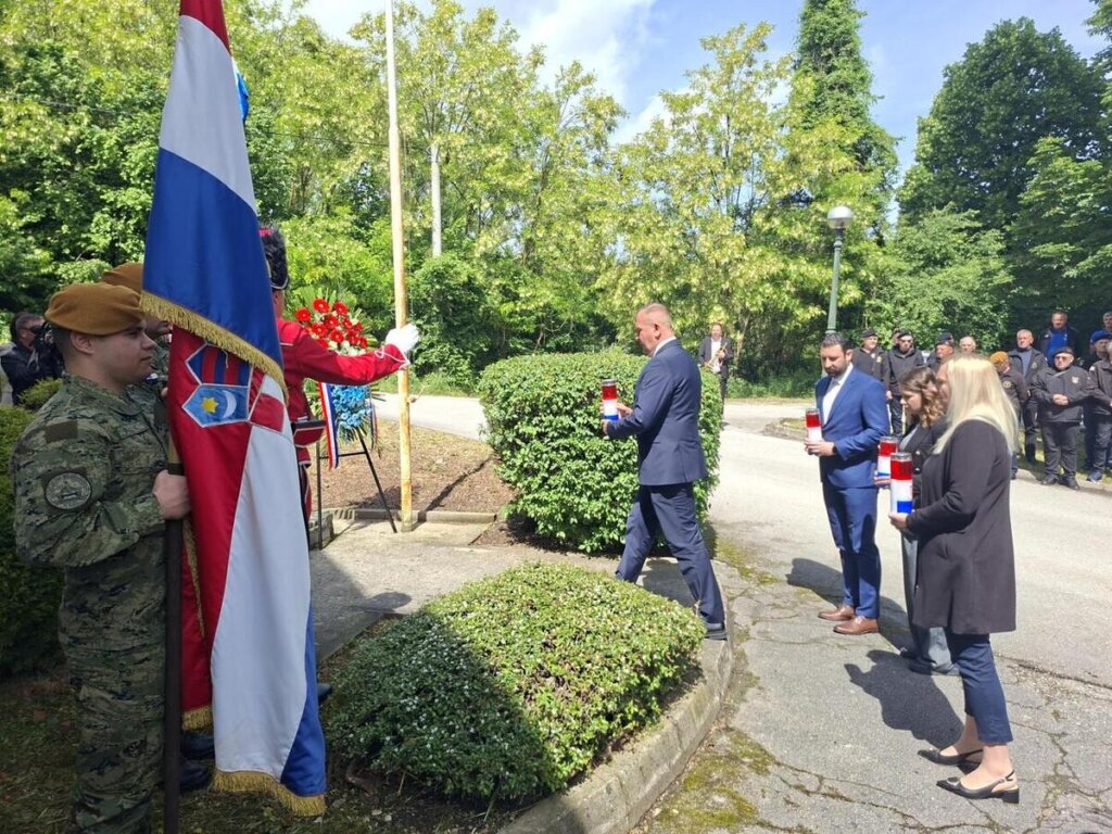 4 Tigrovi (11)