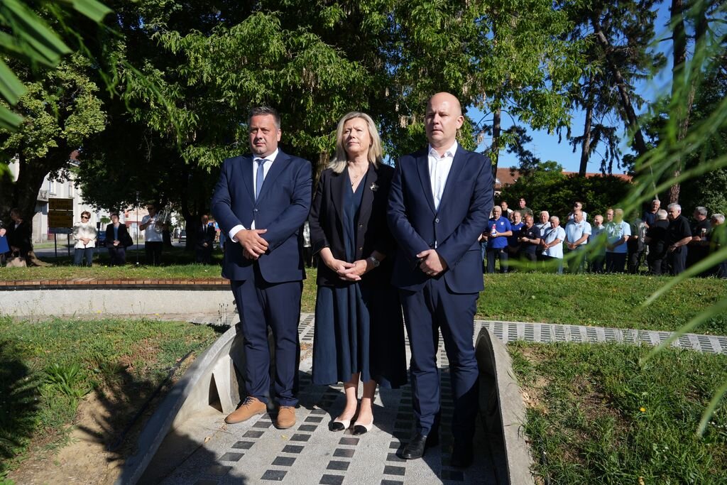 Dan Drzavnosti Polaganje Vijenaca 16