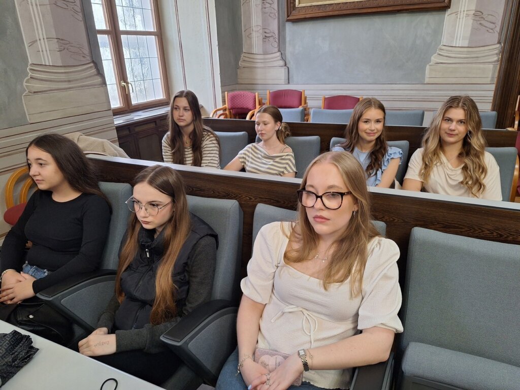 Erasmus Svedska 6