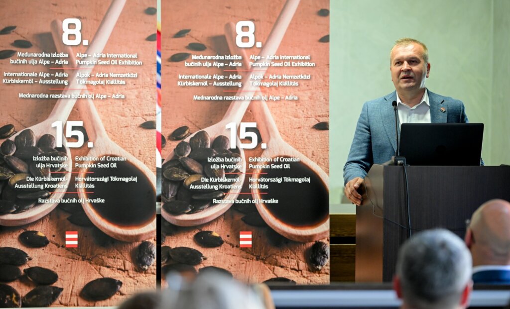 Izlozba Bucinog Ulja 30