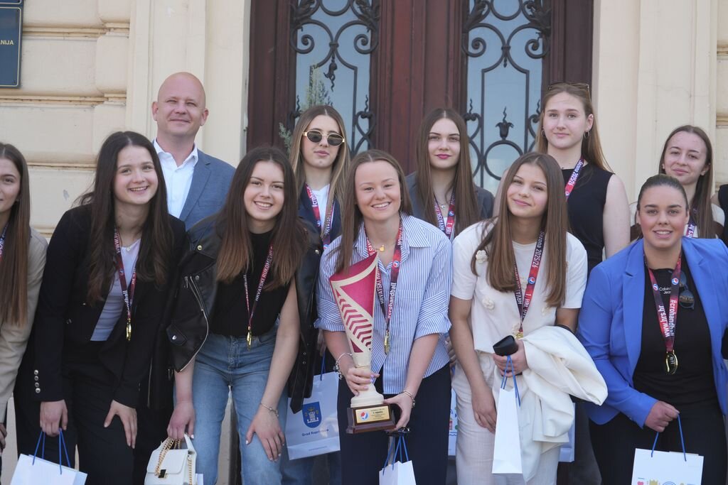 Prijem Rumetasica U18 Podravka 24