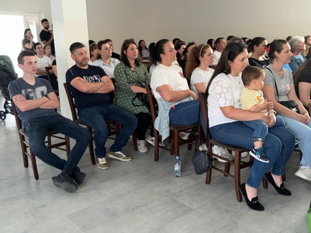 Dv Crvenkapica Fark (10)