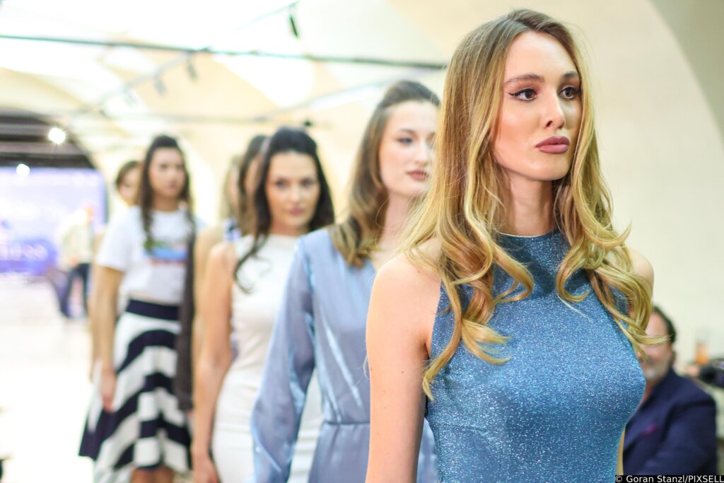 Zagreb: Modna Revija Brenda Duchess Snježane Schillinger U Muzeju Grada Zagreba
