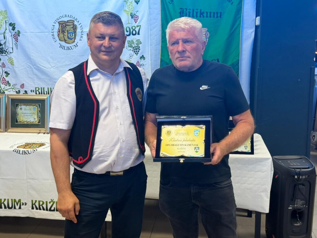 Izložba Vina Kž 2026 05 22 21 13 04 (15)