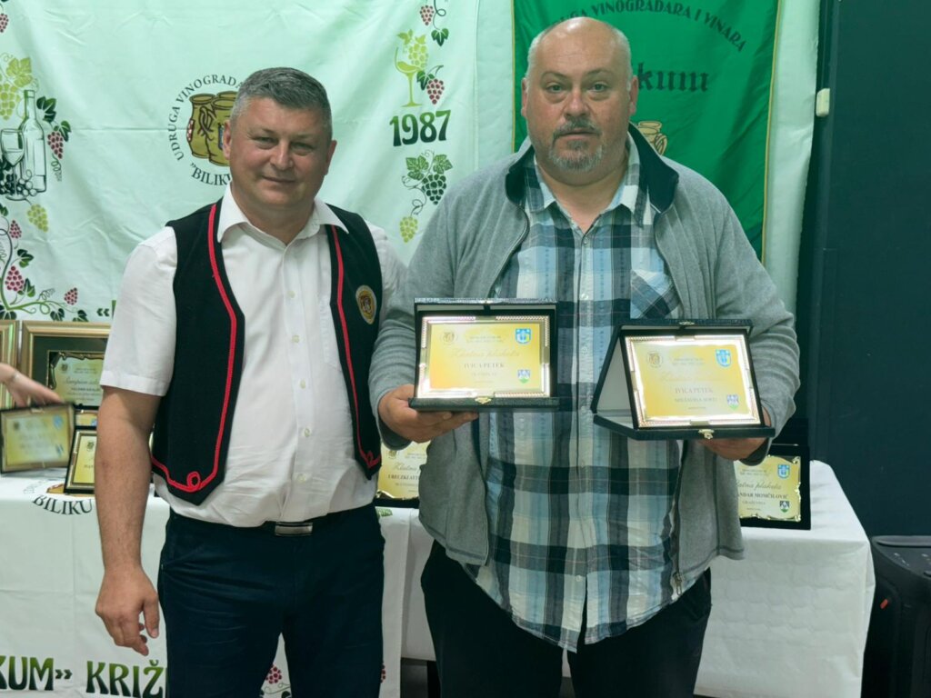 Izložba Vina Kž 2026 05 22 21 13 04 (24)