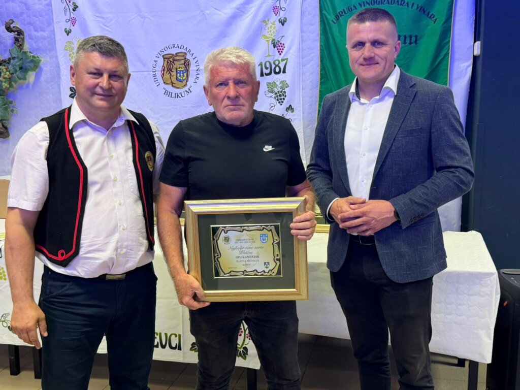 Izložba Vina Kž 2026 05 22 21 13 04 (5)