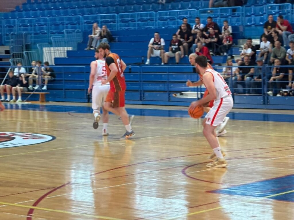 Kk Radnik županja (9)