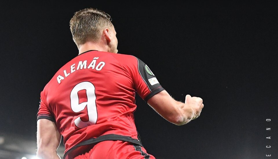 KL: U finalu Crystal Palace i Rayo Vallecano