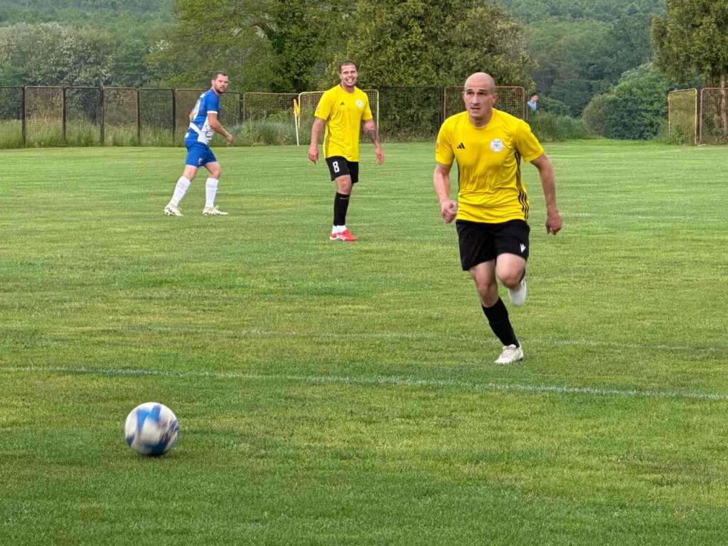 Tučenik 2026 05 20 18 09 10 (3)