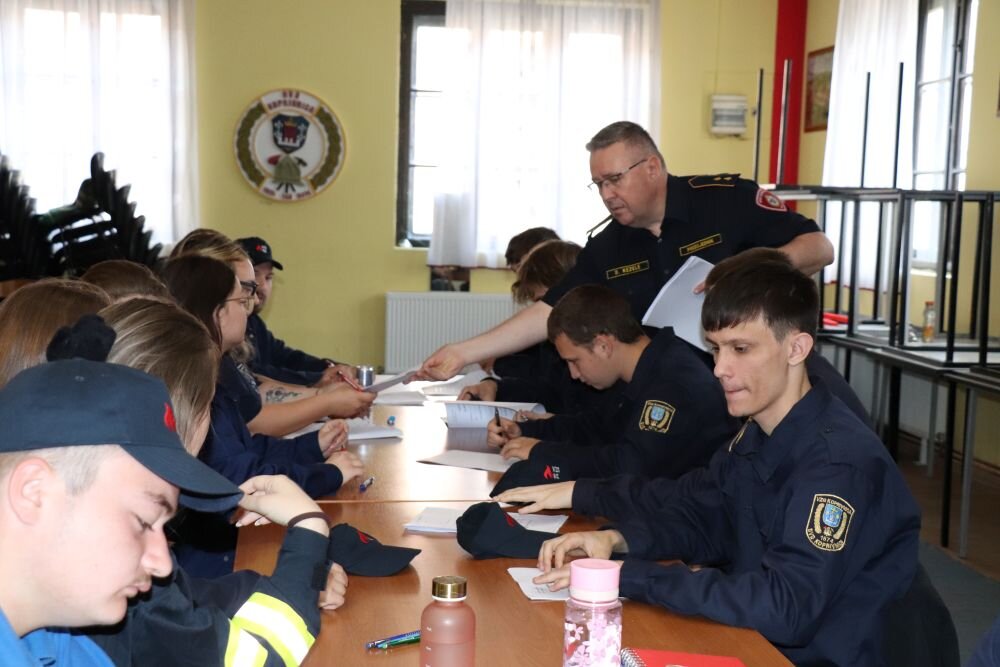Vzg Kc Ispit Vatrogasci (11)