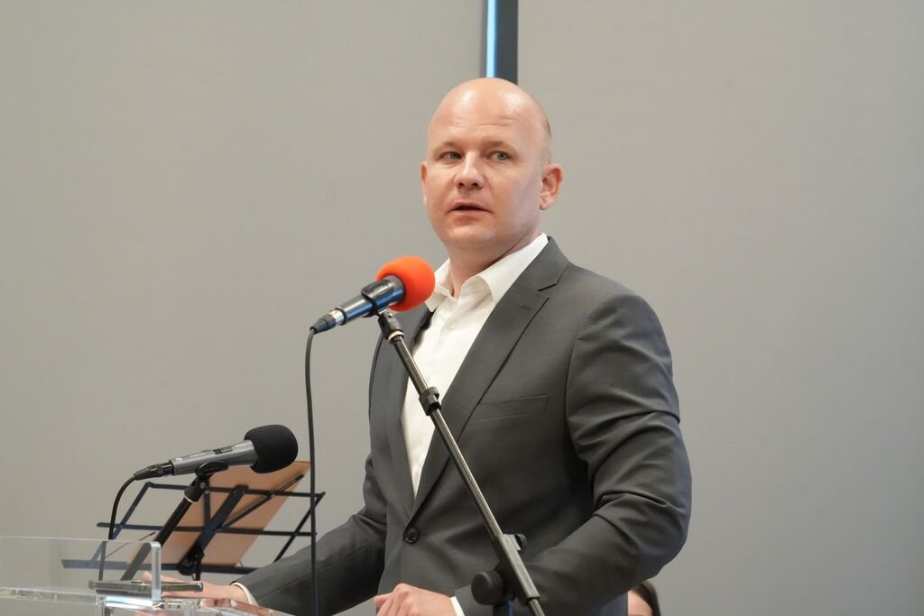 Dan Os Podolice 28
