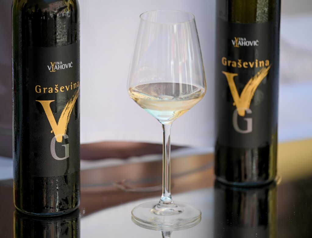 Decanter (22)