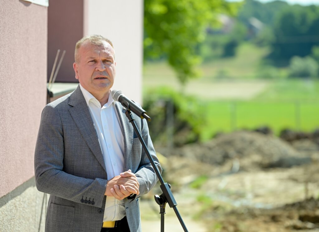 Donja Voca Kamen Temeljac 15