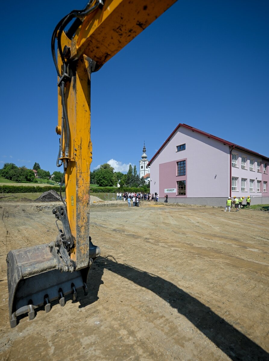 Donja Voca Kamen Temeljac 24