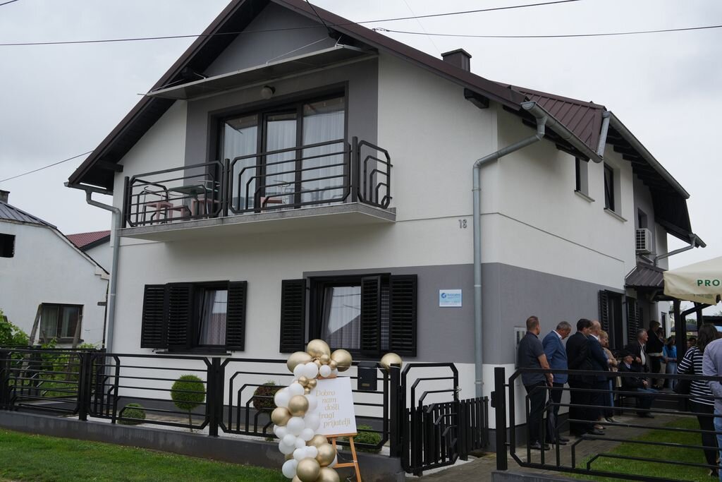Latice Otvorenje Novog Objekta 19