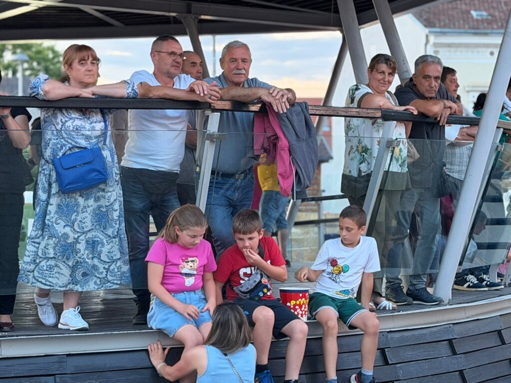 Photo 2026 06 07 21 23 30