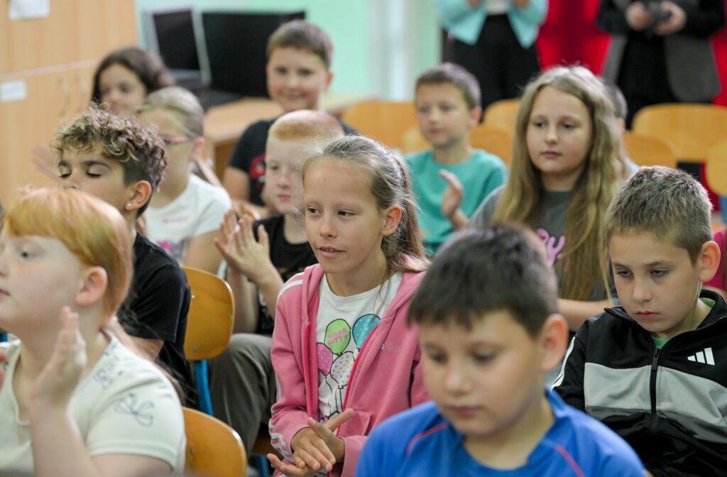 Podrucna Skola Kelemen 11