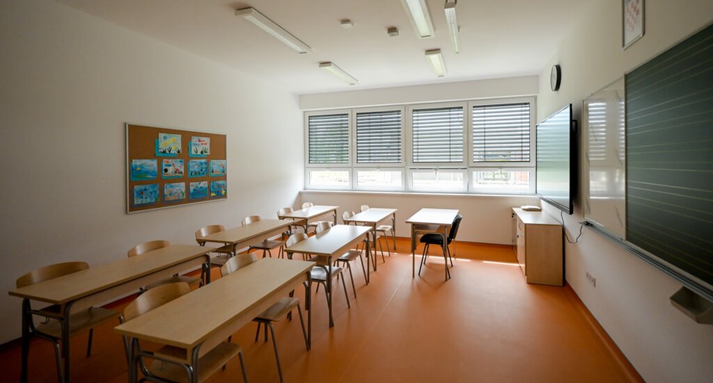 Skola Nova Ves 22