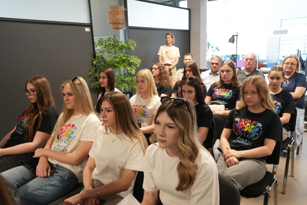 Skola I Zajednica Enter 11