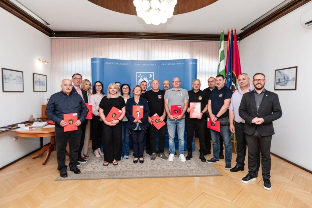 Svecano Urucenje Ugovora Udrugama1