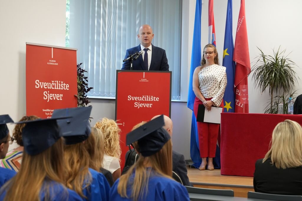 Sveuciliste Sjever Promocije Promovenata 11