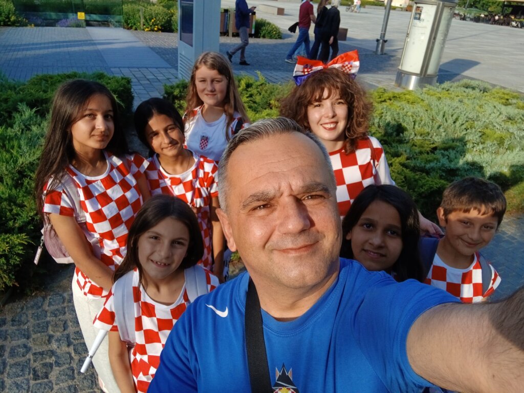 Utakmica, Vatreni 4