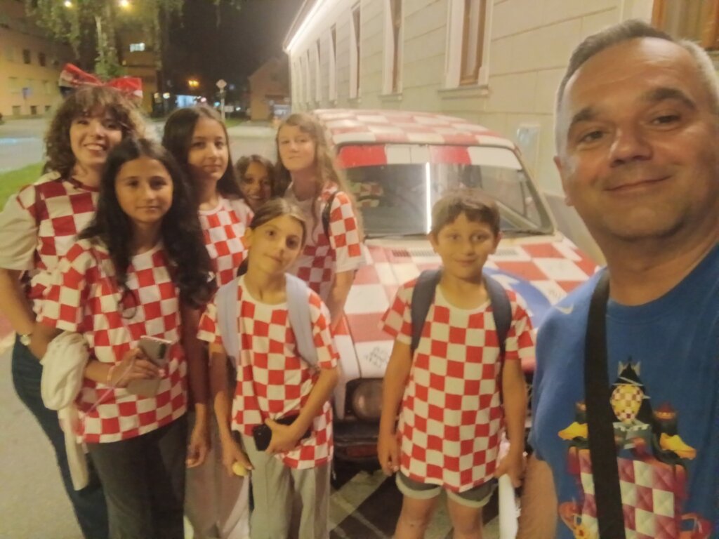 Utakmica, Vatreni 6
