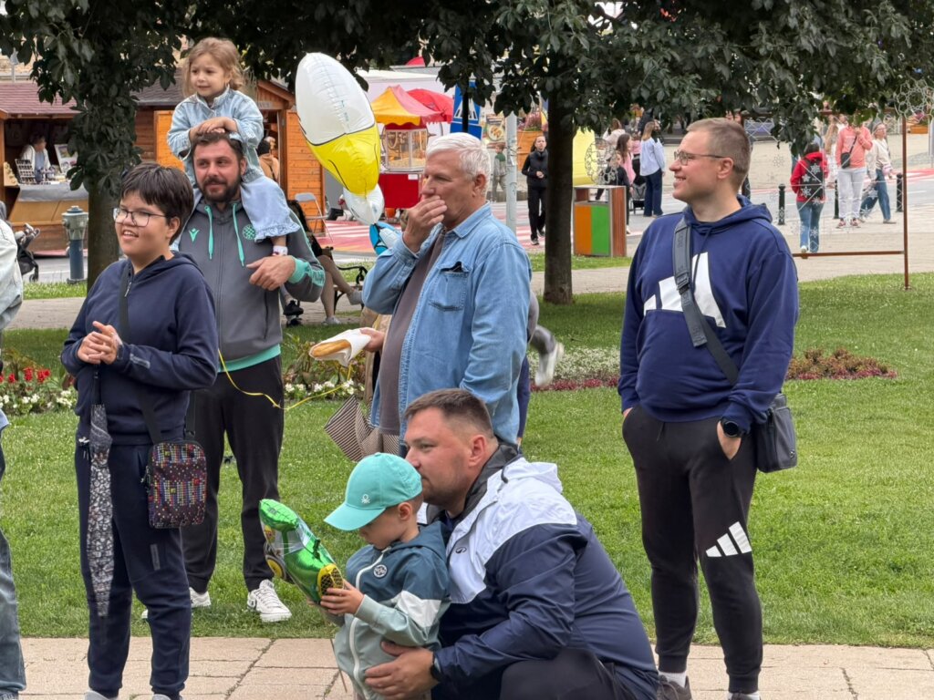 Kufer 2026 06 05 19 29 24 (5)