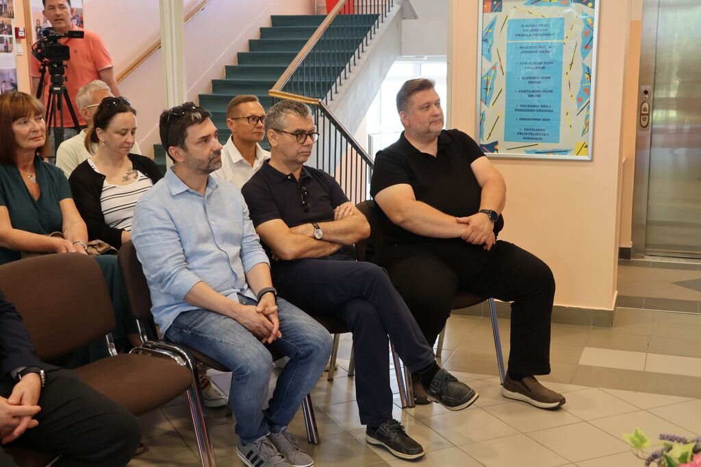 Zavrsna Konferencija Ene Obnova Djuro Ester 04