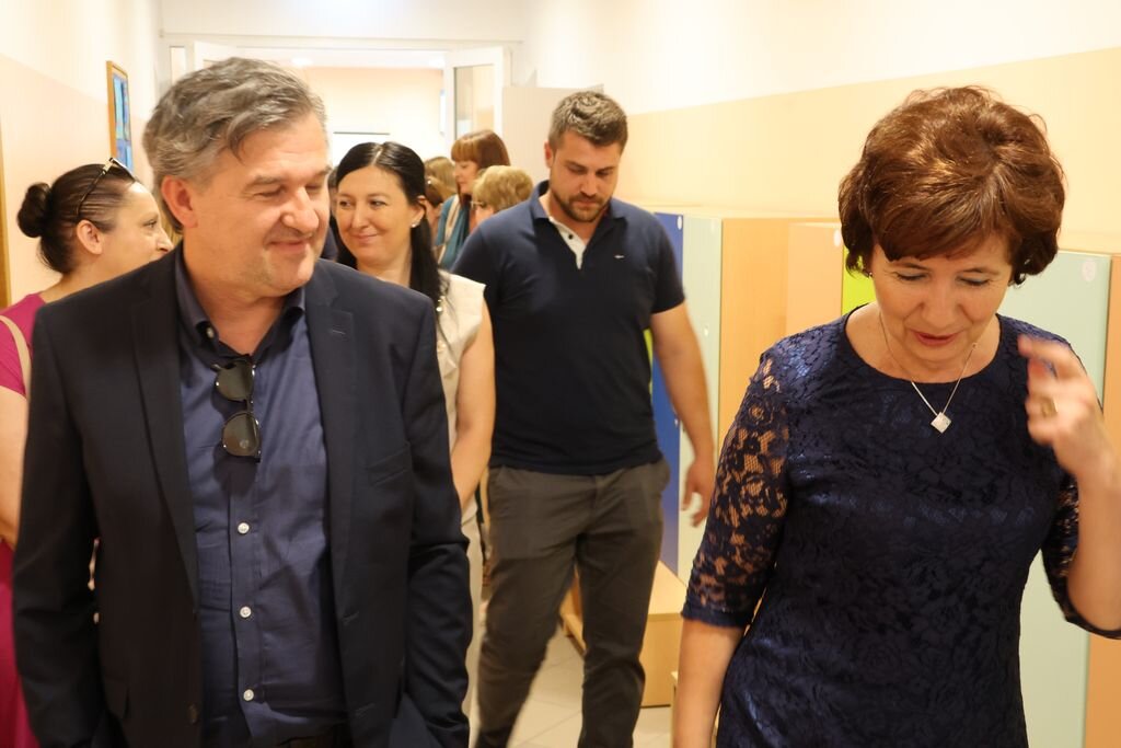 Zavrsna Konferencija Ene Obnova Djuro Ester 13