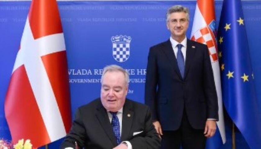 Bez Naslova