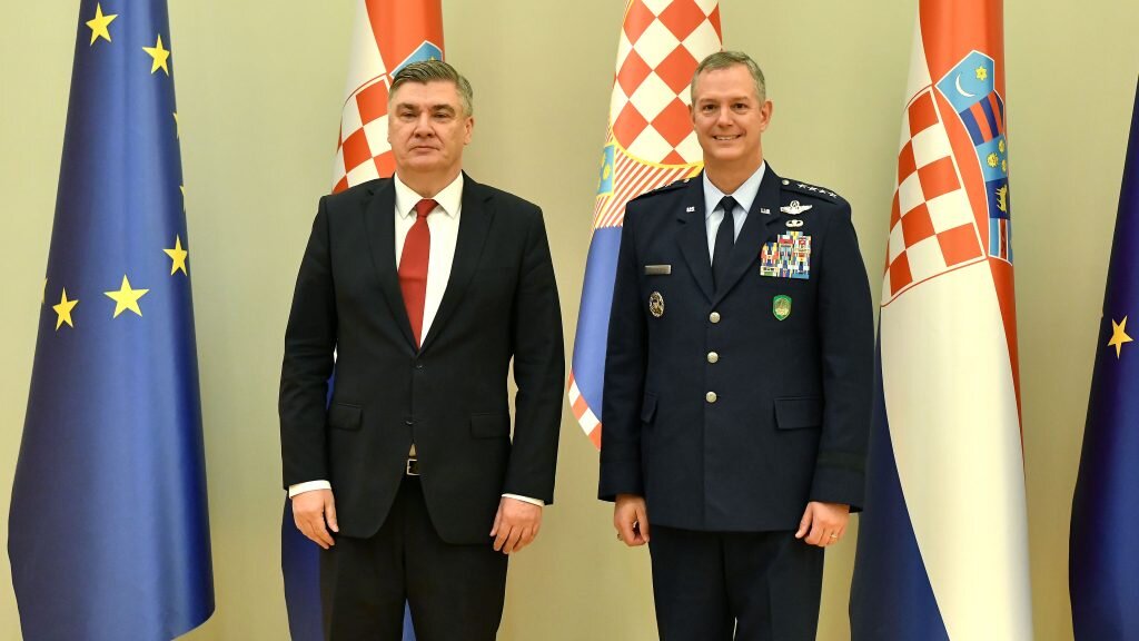 Milanović i Anušić sastali se s vrhovnim zapovjednikom NATO-a za Europu