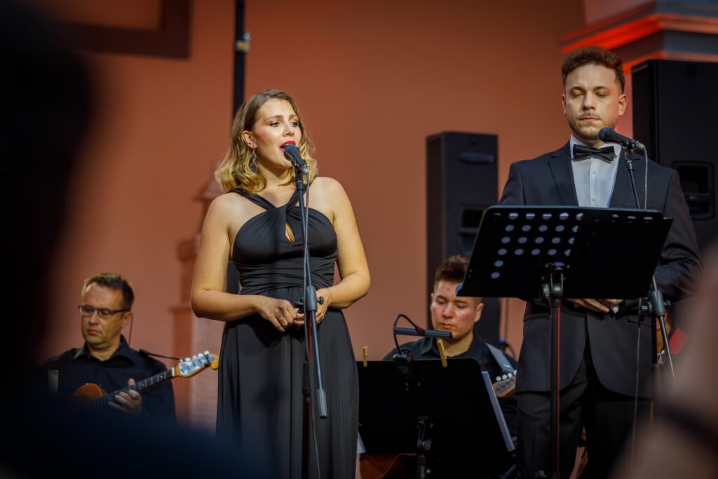 Koncert5riznica 1118 – Kopija