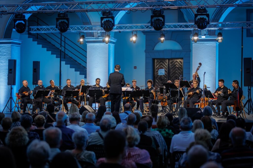 Koncert5riznica 1242 – Kopija