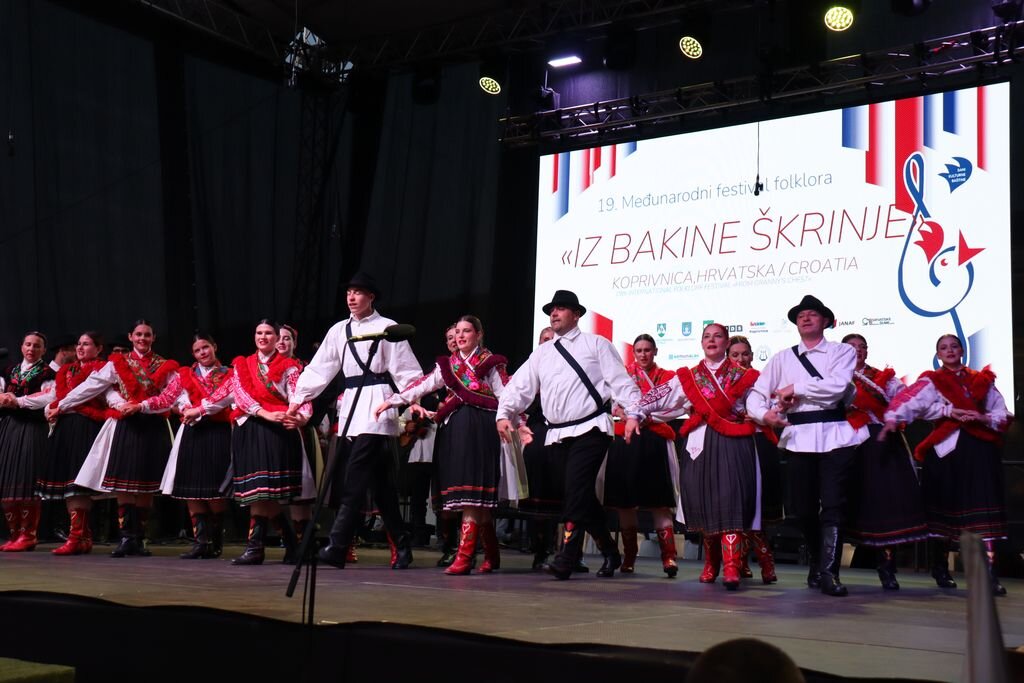 Diz Bakine Skrinje 20226 26